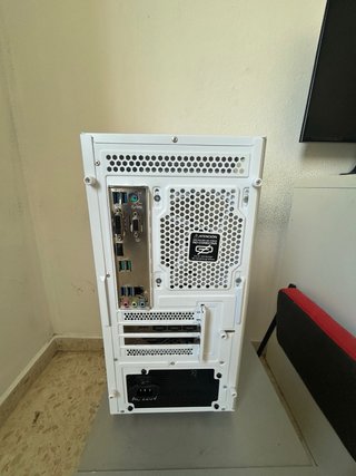 PcCom Ready AMD Ryzen 7 5800X precio negociable