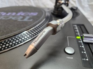 Tocadiscos Technics SL-1210 MK5