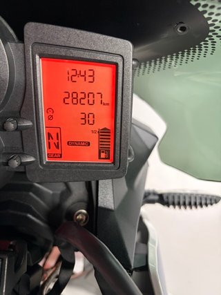 BMW F 800 R DEL AÑO 2018 !!! IMPECABLE ESTADO !!!