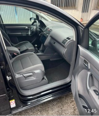 Volkswagen Touran 2012