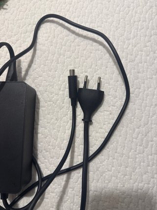 Cargador para Patinete Eléctrico
