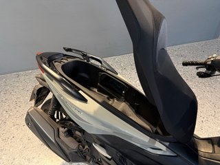 Honda Forza 350
