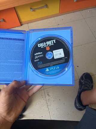 Batman Arkham Knight + Call of Duty Black Ops 4