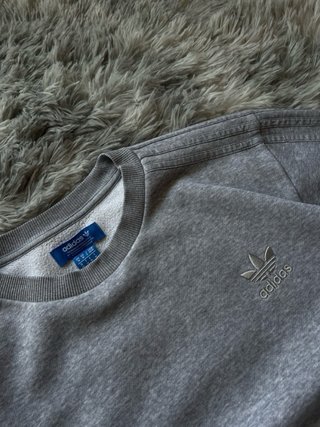Adidas Originals Sweater Embroidered Logo Retro M