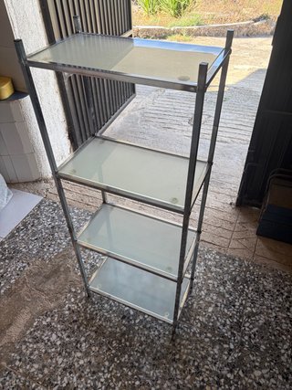 Estantería de Metal y Cristal