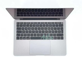 MacBook Air 13" (2020) Intel Core i5 1.1GHz 4 núcleos - SSD 512GB - RAM 8GB - Gris Espacial