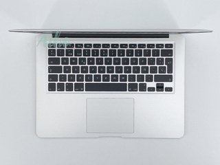 MacBook Air 13" Intel Core i5 1.8GHz 2 núcleos - SSD 256GB - RAM 8GB