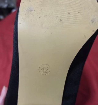 Zapatos de Tacón Negros