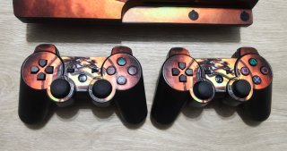 PS3 Slim + 500 Juegos + 2 Mandos Nuevos