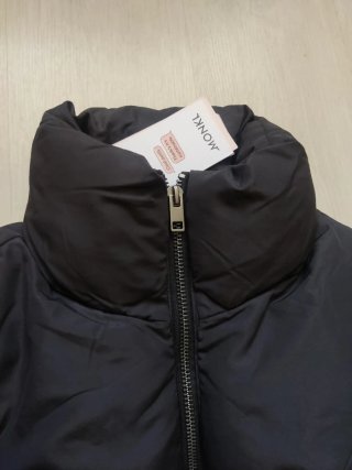 Abrigo largo acolchado Monki negro
