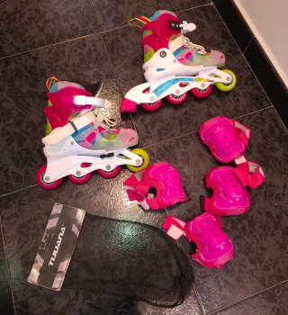 Patines en línea para niña con protecciones