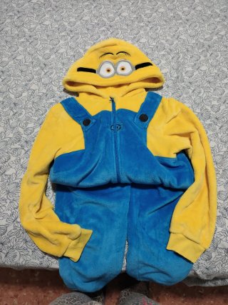 Pijama Minion Cuerpo Completo Talla 10-12:140-152