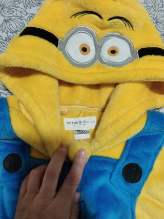 Pijama Minion Cuerpo Completo Talla 10-12:140-152