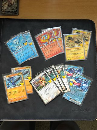 Cartas Pokémon Black Star Promo 🇺🇸30 Aniversario