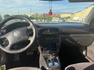 Volkswagen Passat (negociable)