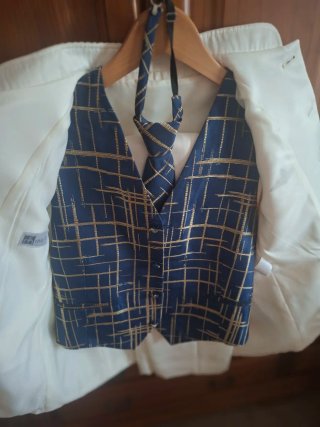 Traje de Comunión de Niño, talla 16, marca Mar-fe