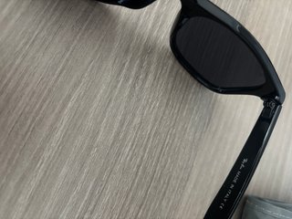 Gafas de sol Ray-Ban Wayfarer negras con funda