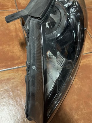 Faro Izquierdo Kia Sportage 2013
