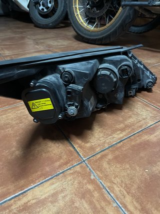 Faro Izquierdo Kia Sportage 2013