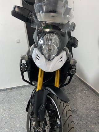 Suzuki V-Strom 1000 Adventure Moto