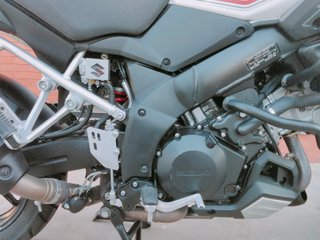 Suzuki V-Strom 1000 Adventure Moto