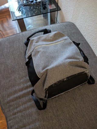 Mochila Antirrobo Targus Gris