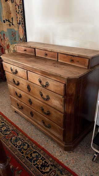 Cómoda antigua de madera  A recoger en Cadaqués