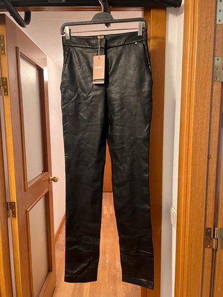 Pantalones de cuero BOSS negros Talla 36