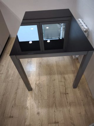 Mesa de cocina cristal y metal