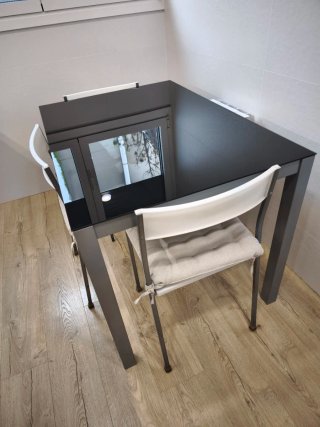 Mesa de cocina cristal y metal