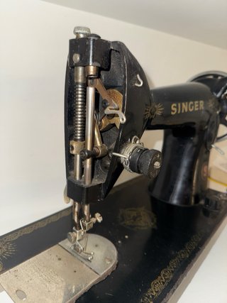 Máquina de coser antigua Singer