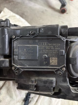 Centralitas Faro Audi A4 B8.5