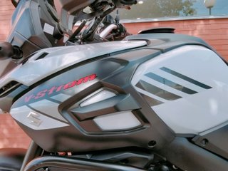 Suzuki V-Strom 1000 XT Adventure
