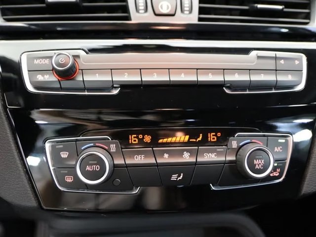 BMW X1 sDrive16d Business