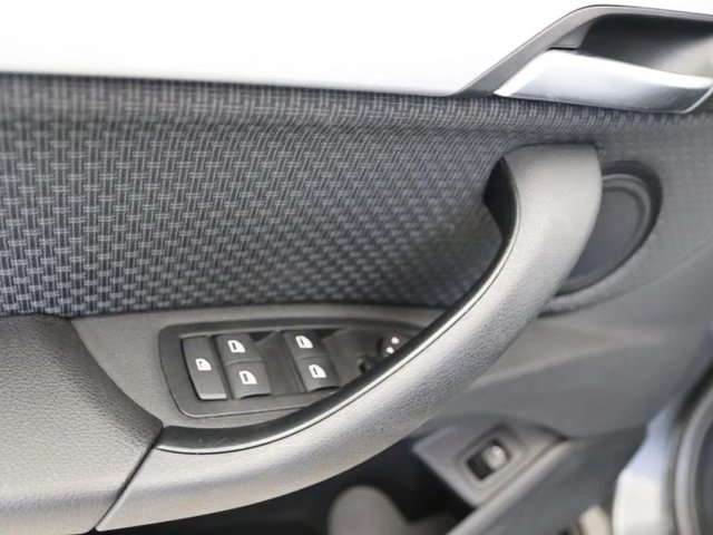 BMW X1 sDrive16d Business