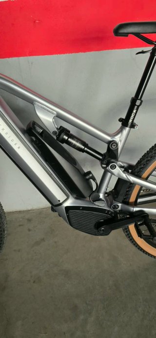 Bicicleta eléctrica Rockrider E-Expl 500S