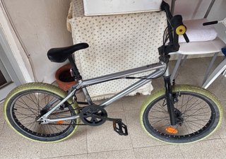 Bicicleta BMX Wipe 520 20 pulgadas