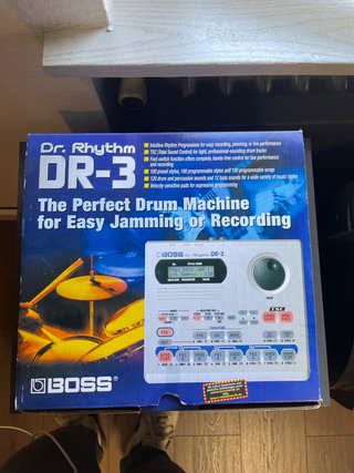 Caja de ritmos Boss DR-3
