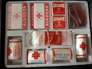 Botiquín antiguo para coleccionismo