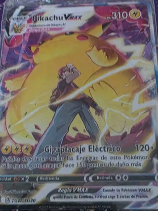 Carta Pokémon Pikachu VMAX