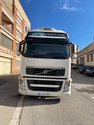 Camión Volvo fh 440 2009