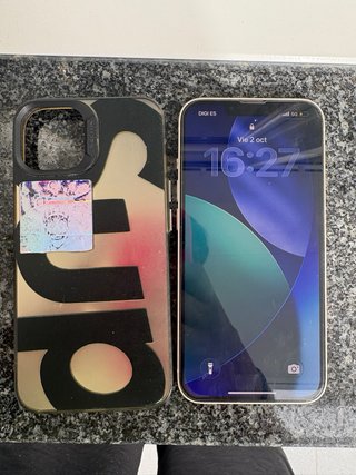 Apple iPhone 13