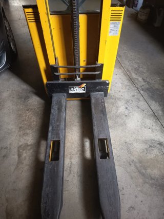 Carretilla Elevadora Eléctrica