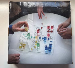 Juego de beber tipo Parchís Relaxdays