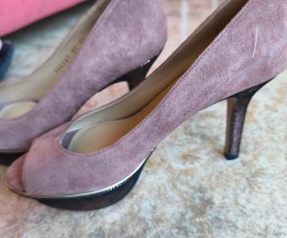 (37) LODI Zapatos de tacón Peep Toe - Ante Nude
