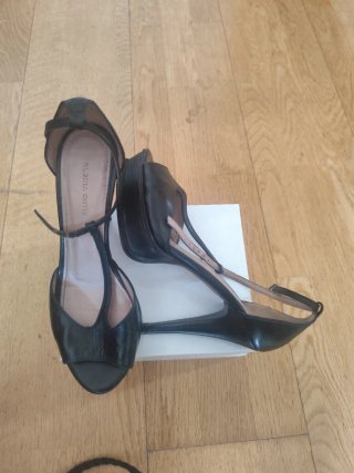Sandalias tacón Gloria Ortiz negras