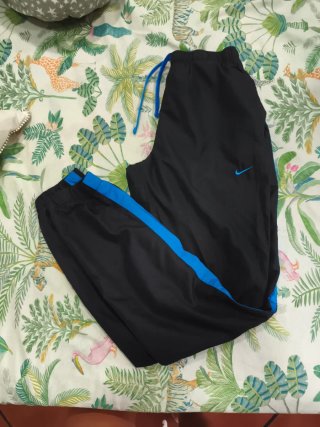 Pantalón nike