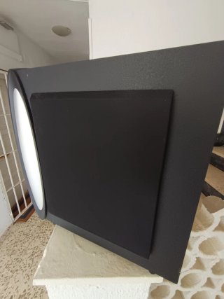 Akai Subwoofer Pasivo Negro
