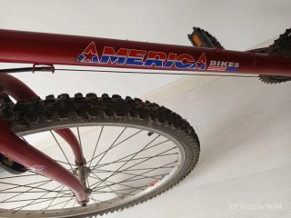 Bicicleta de Montaña Roja American Bikes