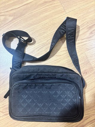 Riñonera Emporio Armani Negra